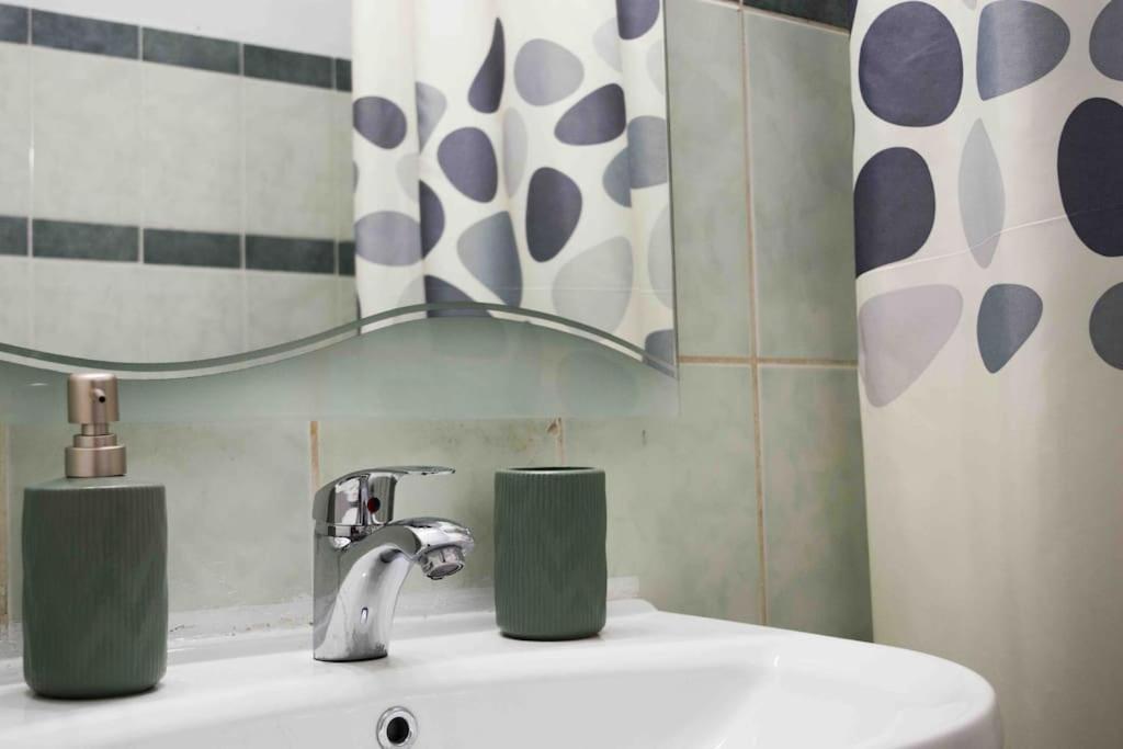 Helia Apartment 2 Kanálion Dış mekan fotoğraf